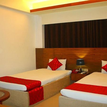 The Alina Hotel & Suites Chittagong Exterior foto