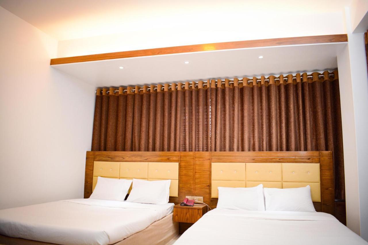 The Alina Hotel & Suites Chittagong Exterior foto